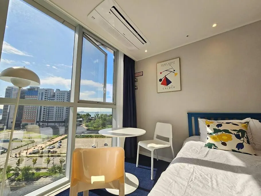 Yeongjeong Ocean & Park View Apartment Incheon South Korea