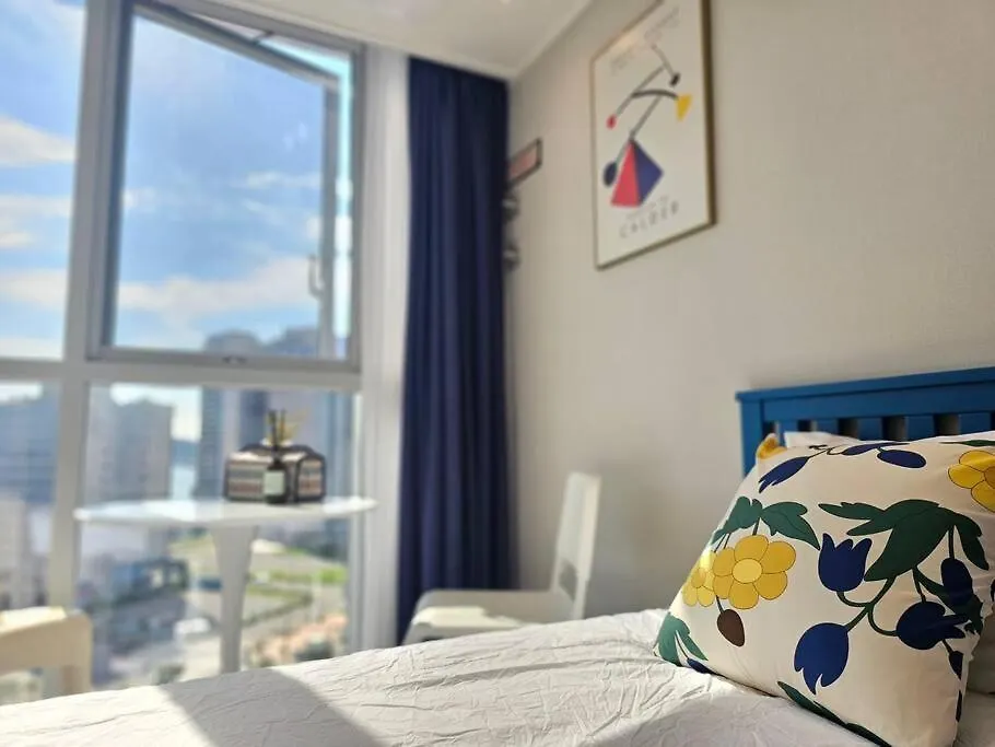 Yeongjeong Ocean & Park View Apartment Incheon